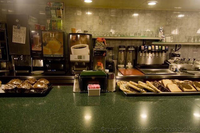 Daily Treat Restaurant